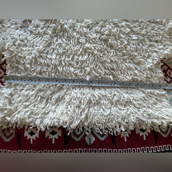 Zara feather effect cream long sleeve sweater size medium - Picture 6 of 9